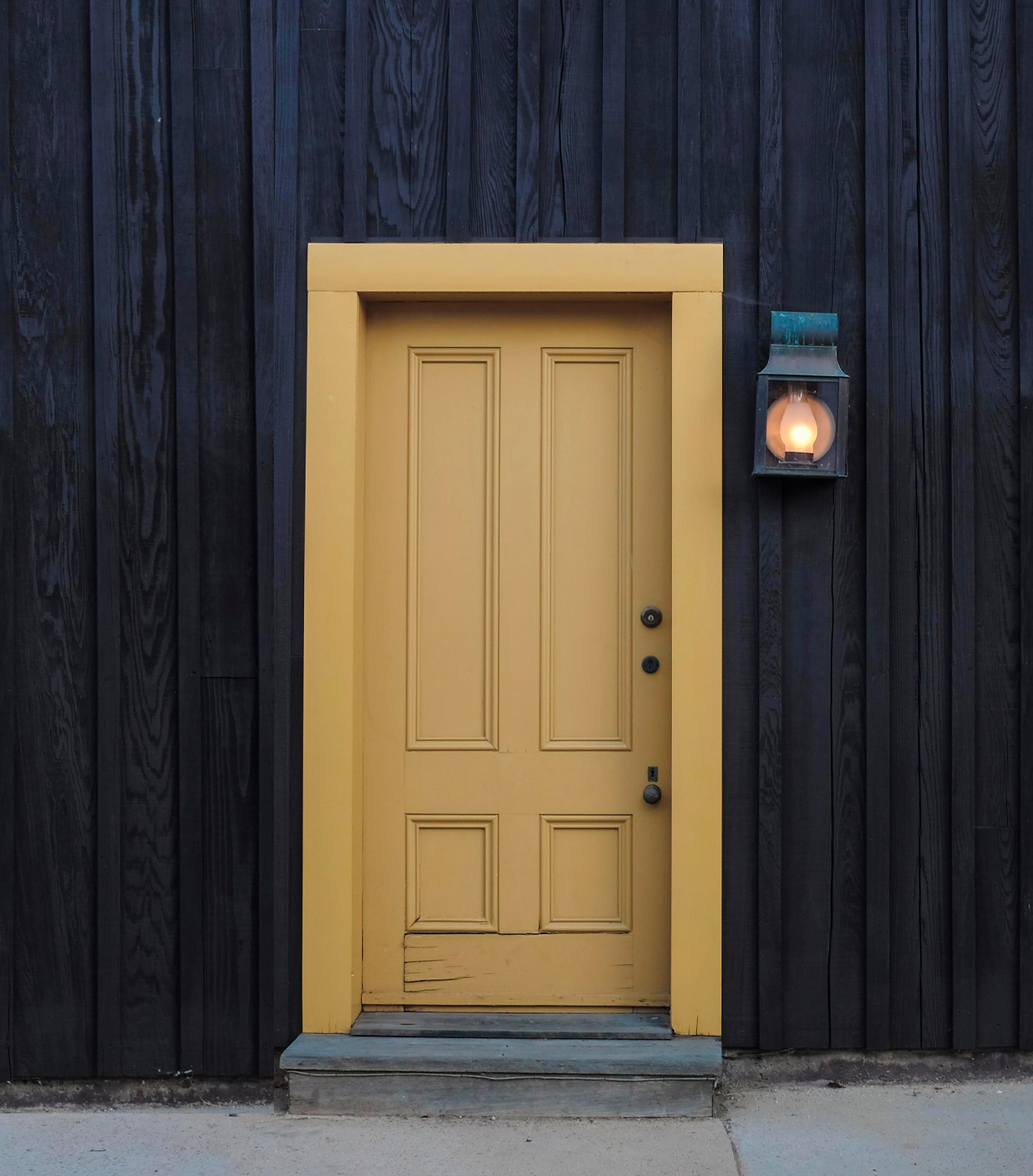 yellow door.